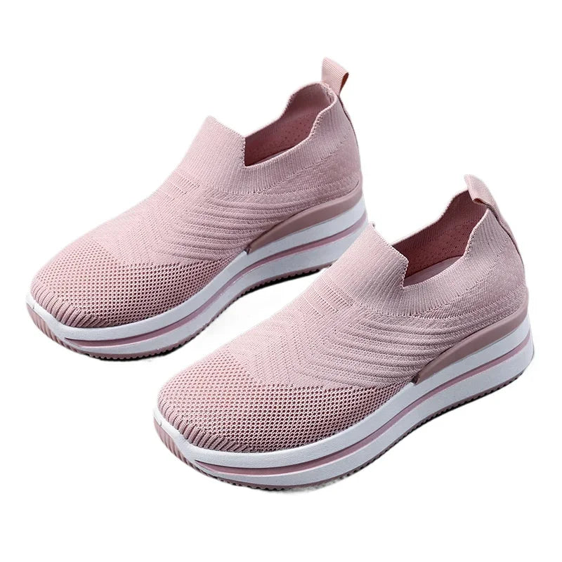 Comfort In Stride High Quality Shoes - The Ultimate Nurse Shoe For All Day Comfort.