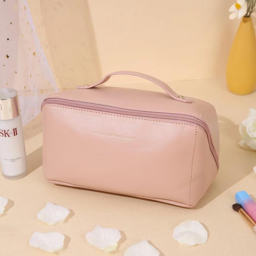 Large-Capacity, High Quality Makeup Bag, Travel Organizer - Portable Faux Leather Travel Wash Cosmetic Bag,  Toiletries Organizer Female Storage.